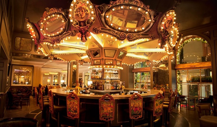 carousel-bar-lounge-new-orleans-hotel-bar-732x428