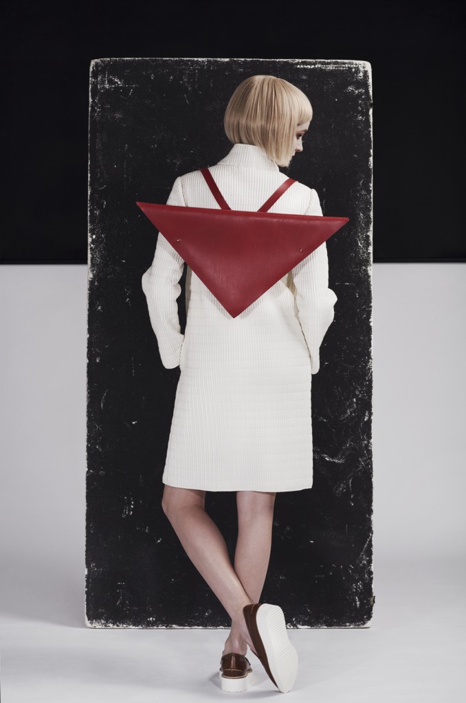 Rucsac din piele - design Clean Everything